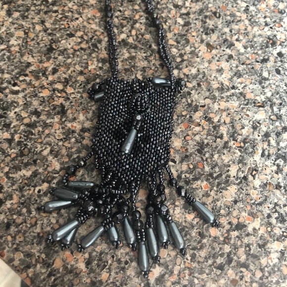 Beaded necklace pouch - Picture 6 of 10